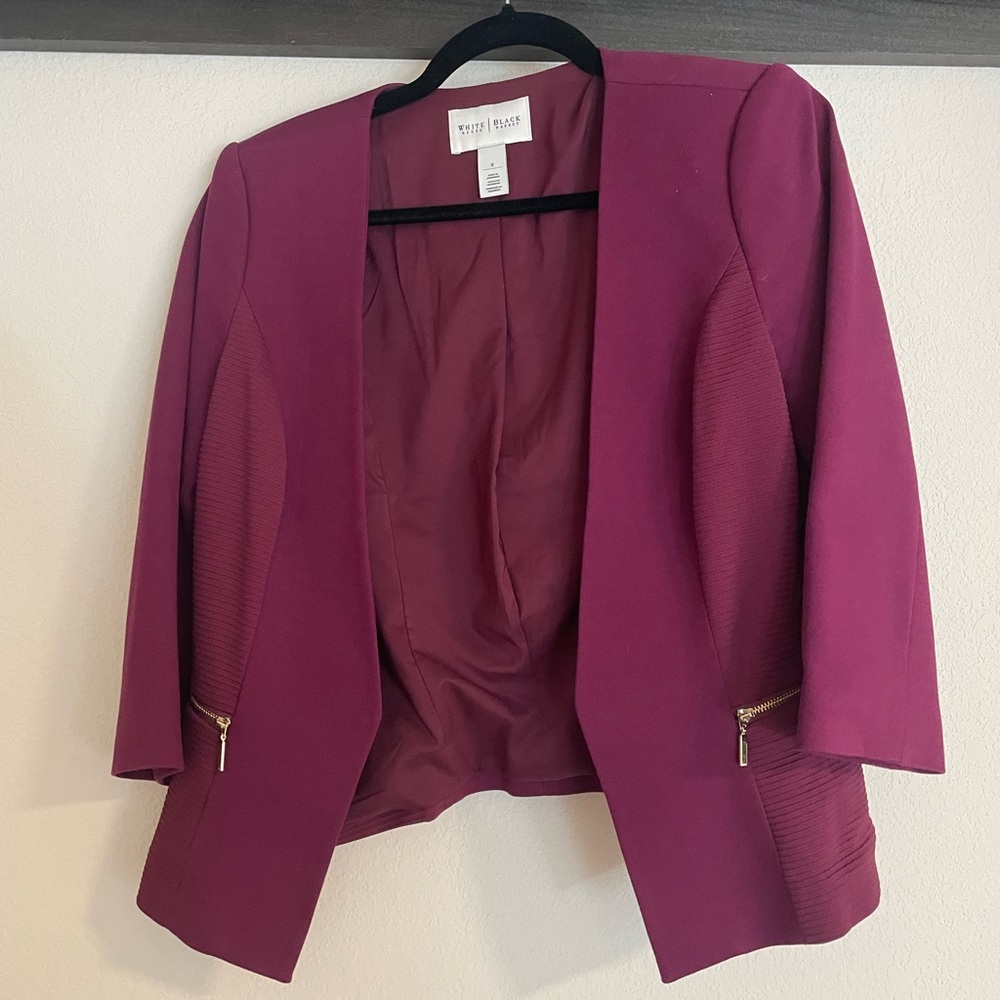 White House Black Market Maroon Blazer with Zipper Details *NWOT*